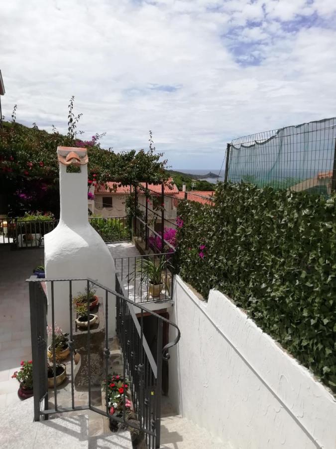 Appartamento Bouganville Magomadas Exterior foto